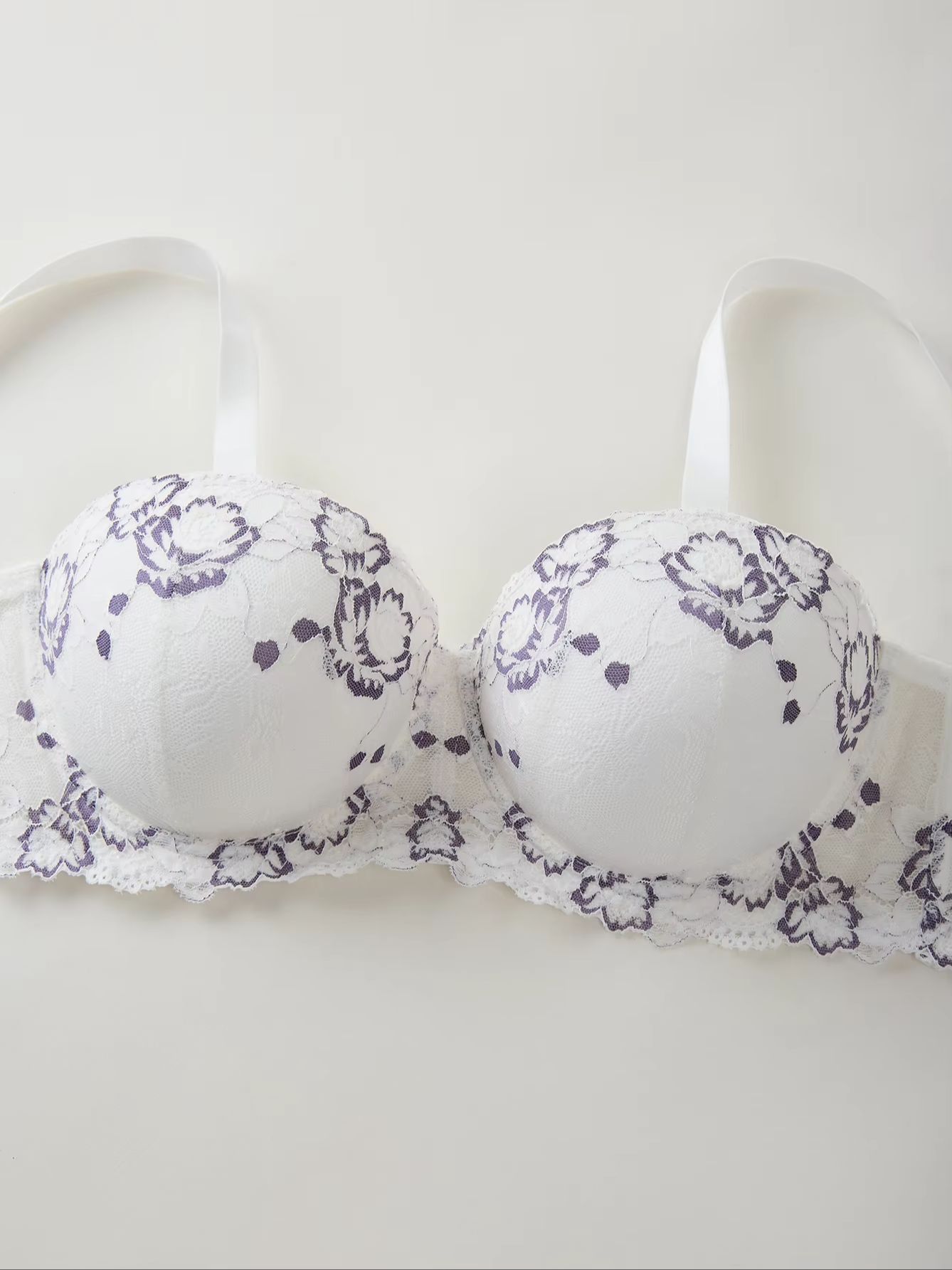 Plus Size Lace & Embroidery Wo - Minimizer Bra Women recension och pris